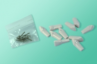 11-AG3-2 Zestaw 10 sztuk pojedynczych zębów stałych z prostymi korzeniami 11-AG3-2